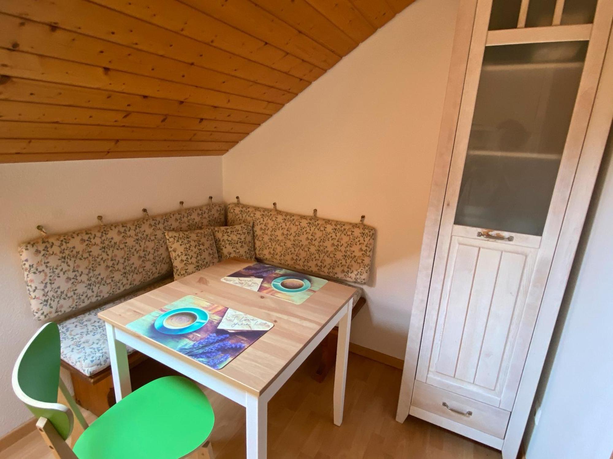Haus Am Sonnenhuegel Apartman Bad Urach Kültér fotó