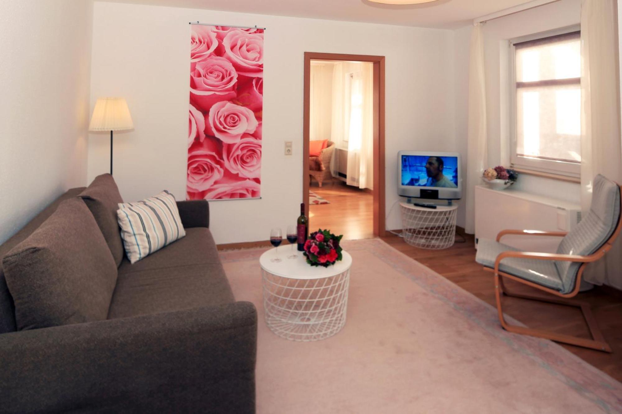 Haus Am Sonnenhuegel Apartman Bad Urach Kültér fotó