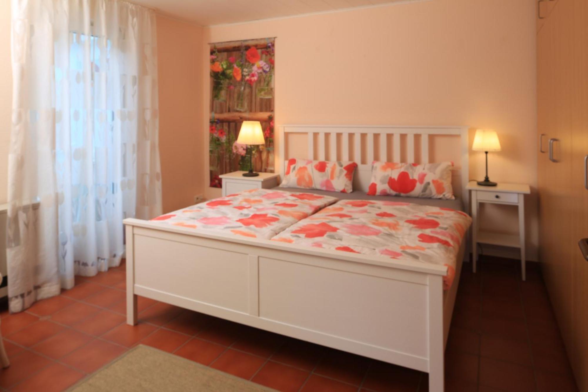 Haus Am Sonnenhuegel Apartman Bad Urach Kültér fotó