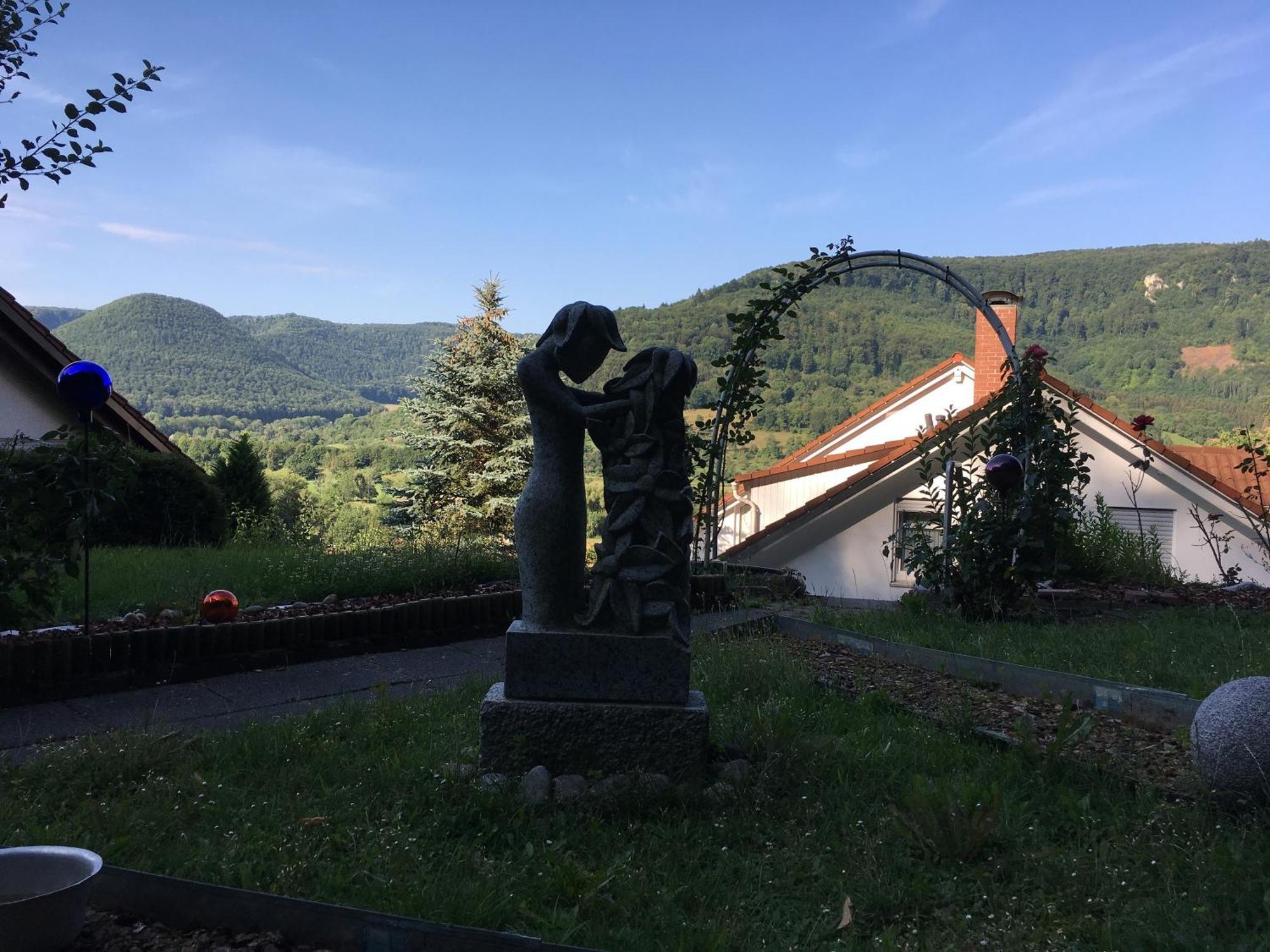 Haus Am Sonnenhuegel Apartman Bad Urach Kültér fotó